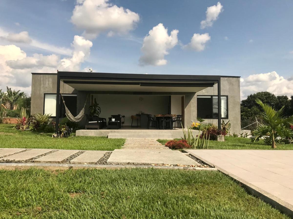 Torcaza Casa De Campo Quimbaya Exterior foto